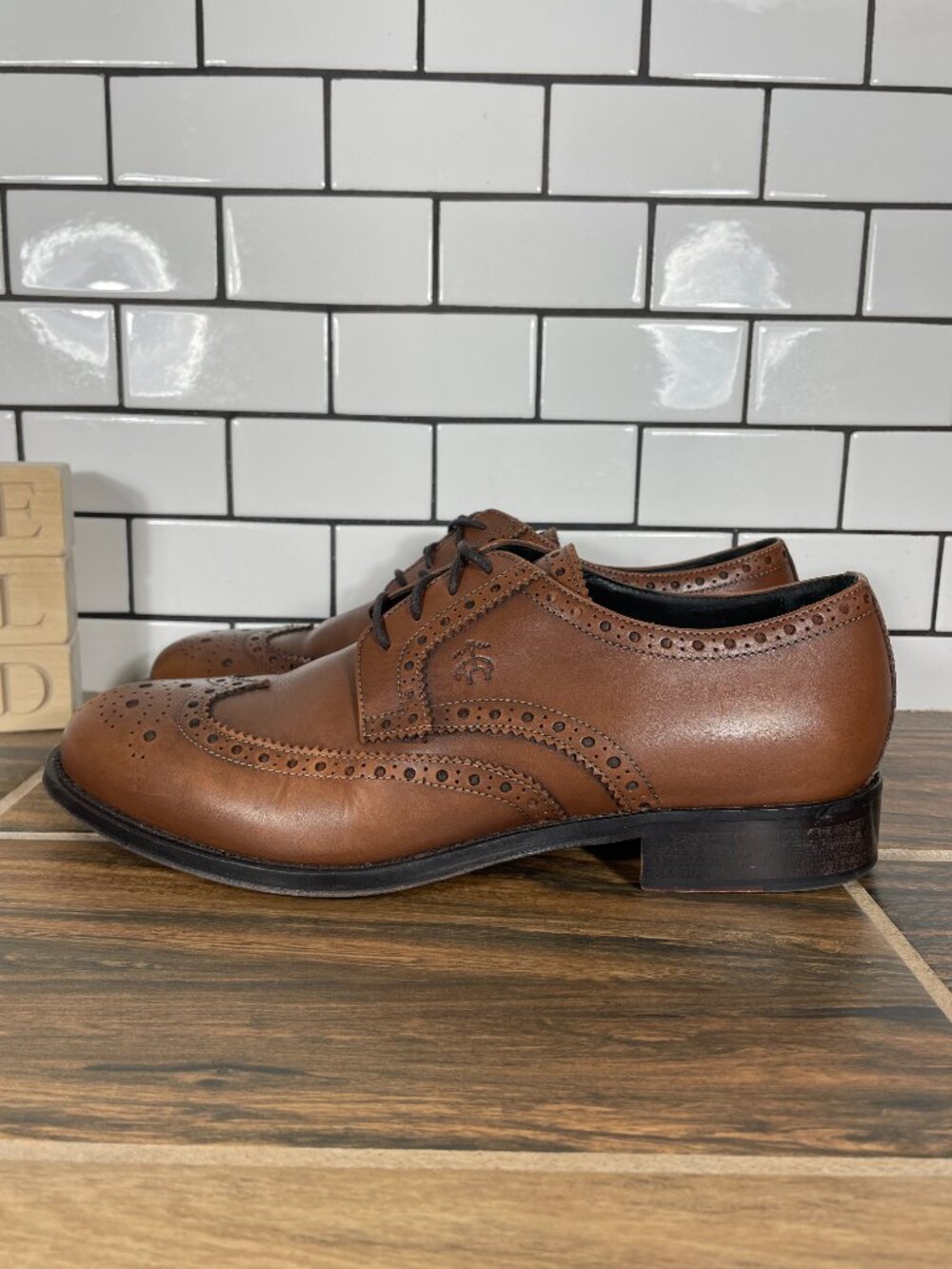 Brooks Brothers 1818 Wingtip Shoes Mens Size 8.5 Brown Leather Dress Brogue
